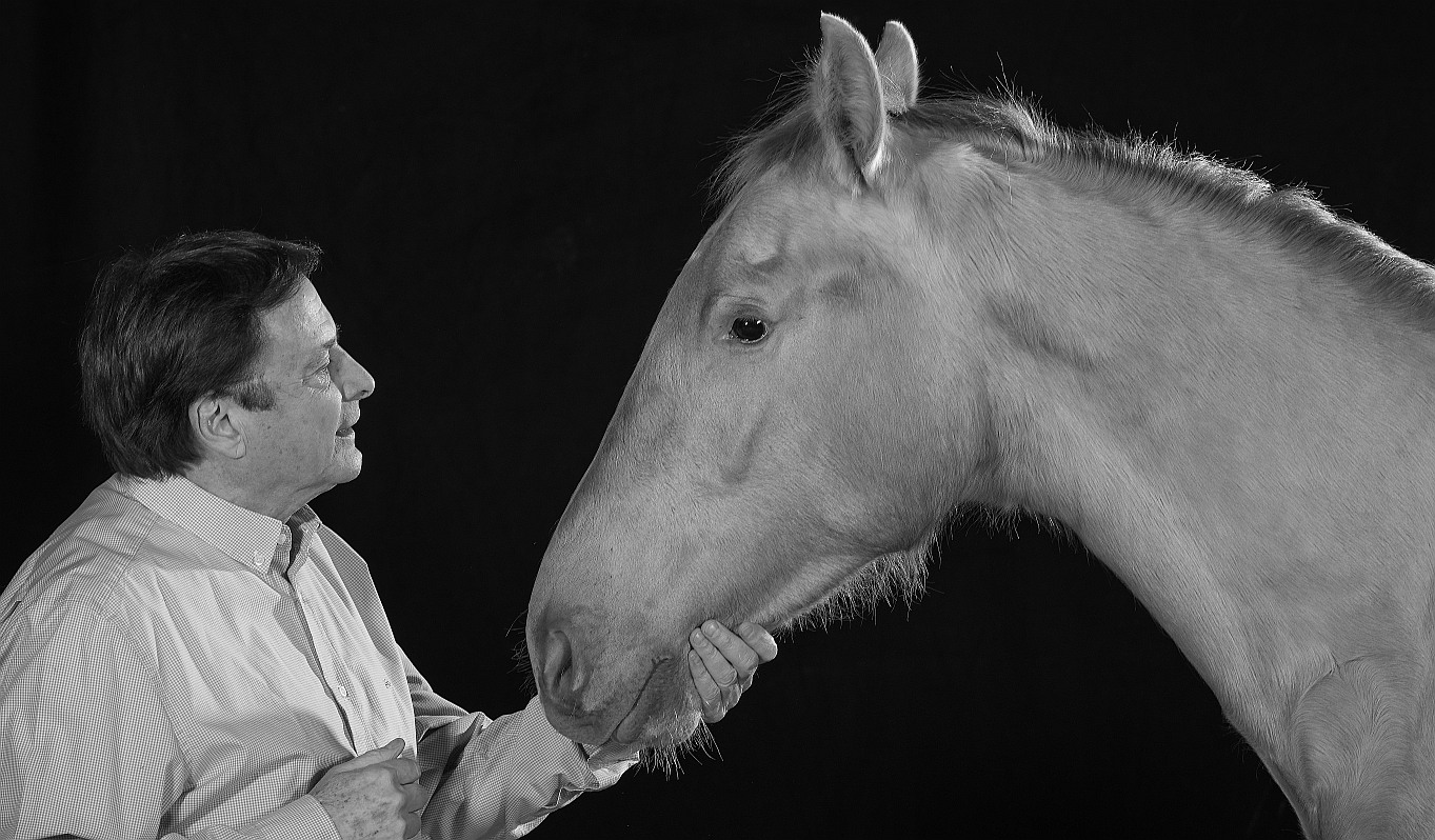 Frey Knie Junior mit Pferd